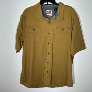 Wrangler Short Sleeve Tan Button Down Size 2XL